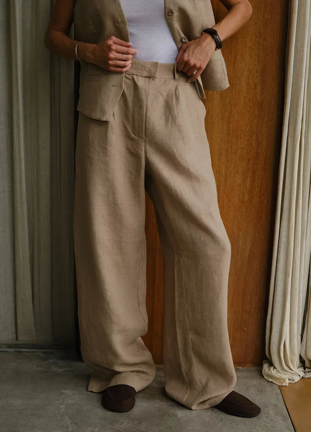 Muse & Valeur | Linen Wide-Leg Trousers for Women in Natural
