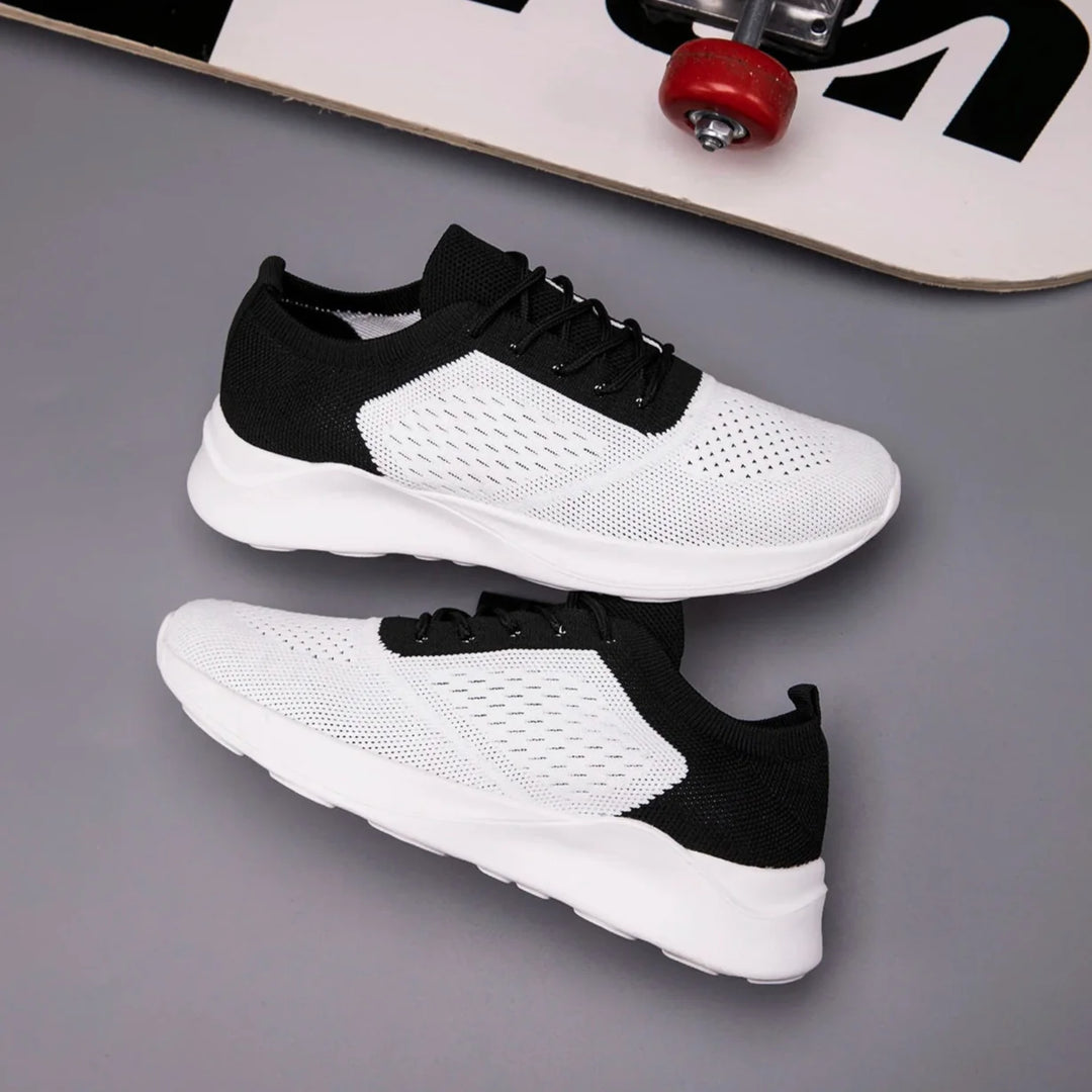 Muse & Valeur | Sneakers for Women in White Leather, Casual Fit