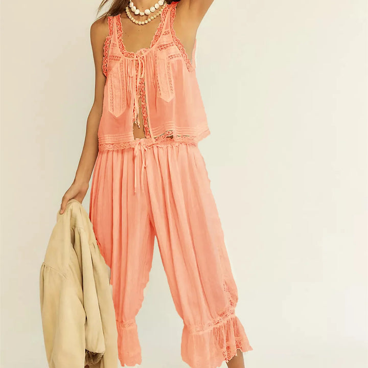 Muse and Valeur | Lace Two-Piece Set