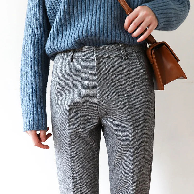 Muse & Valeur | Classic Wool Trousers for Women