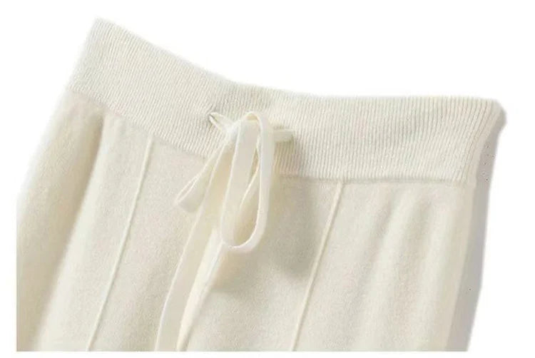 Muse & Valeur | Classic Wool Trousers for Women