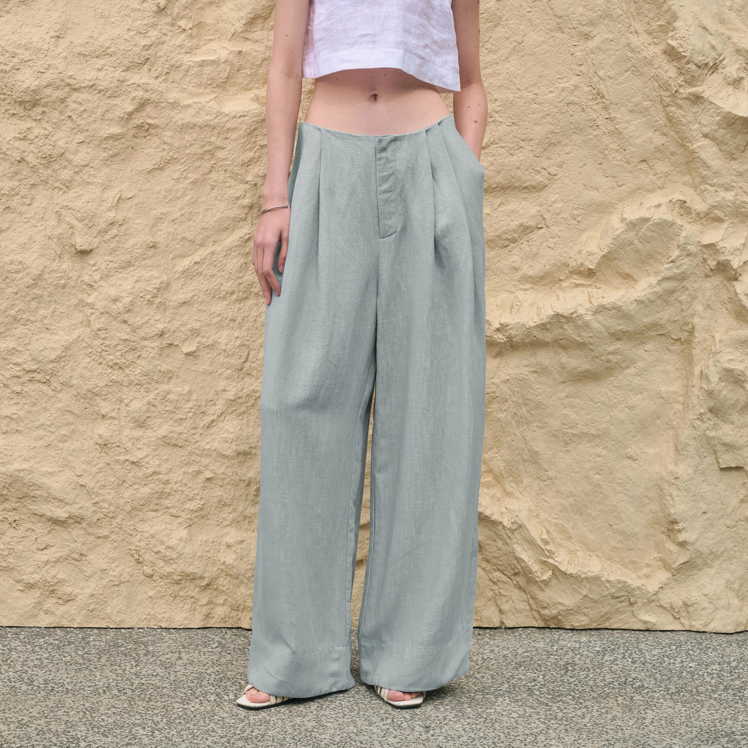 Muse & Valeur | Pleated Wide Leg Linen Pant