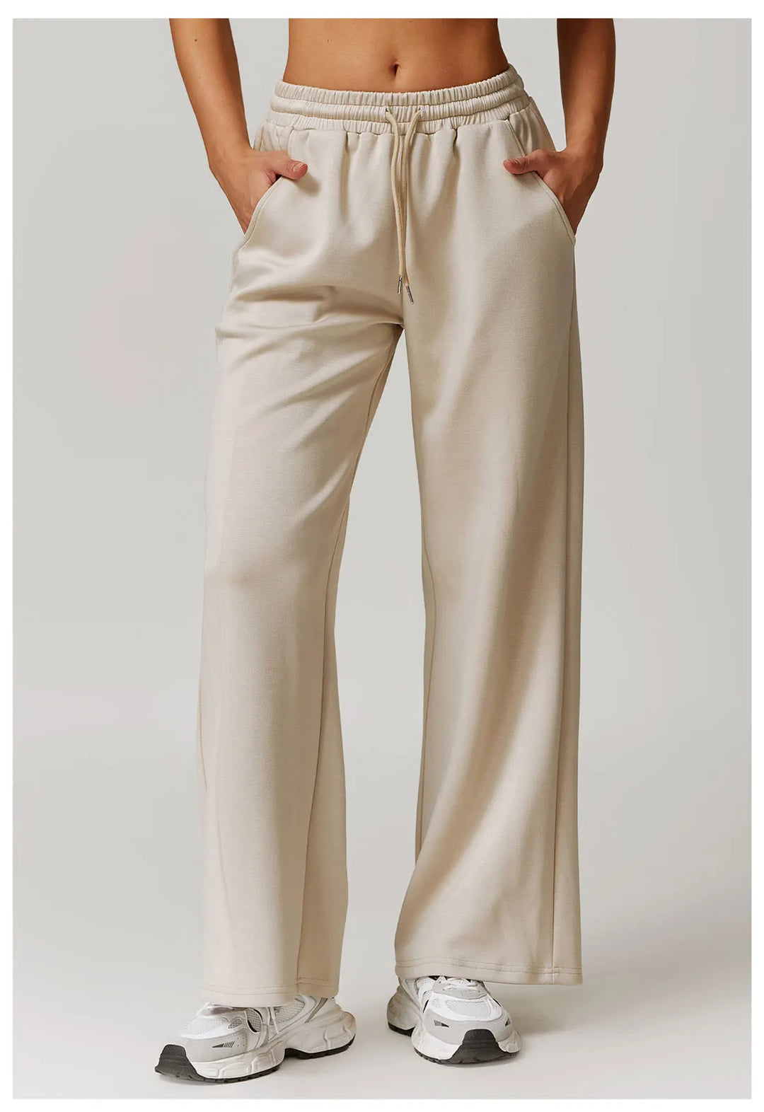 Muse & Valeur | High Rise Pant for Women in Black