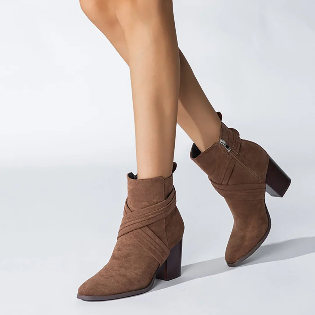 Muse & Valeur | Ankle Boots for Women in Black Leather