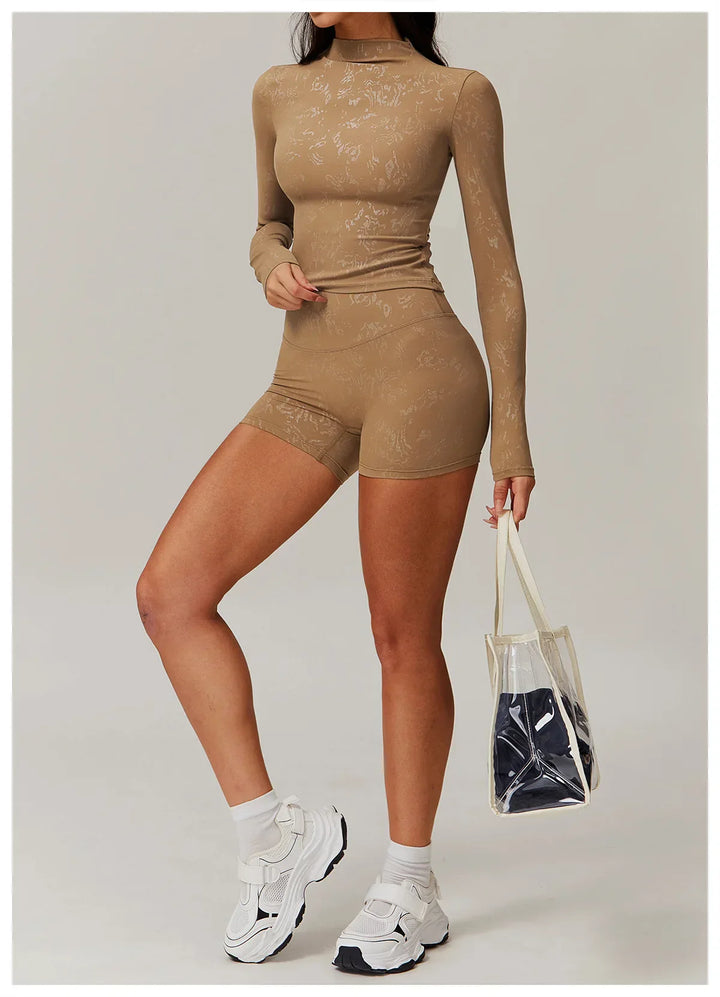 Muse and Valeur | Stretch Set