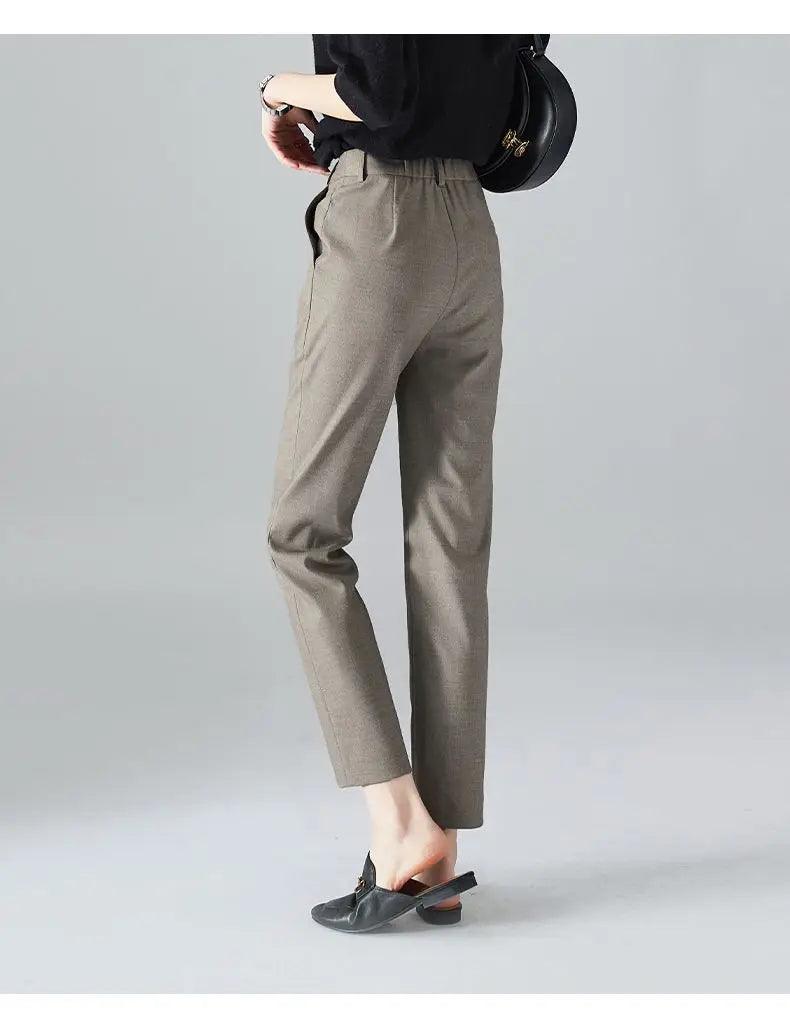 Muse & Valeur | High-Waist Trousers for Women in Elegant Fabric