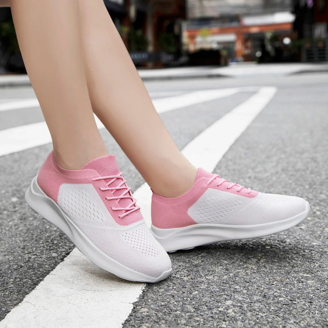 Muse & Valeur | Sneakers for Women in White Leather, Casual Fit