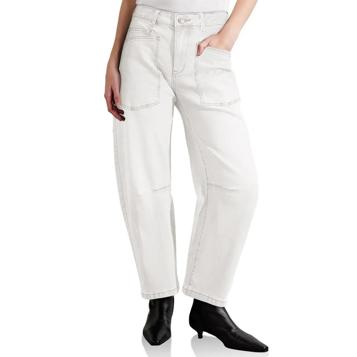 Muse & Valeur | Structured Barrel Jeans for Women in Denim