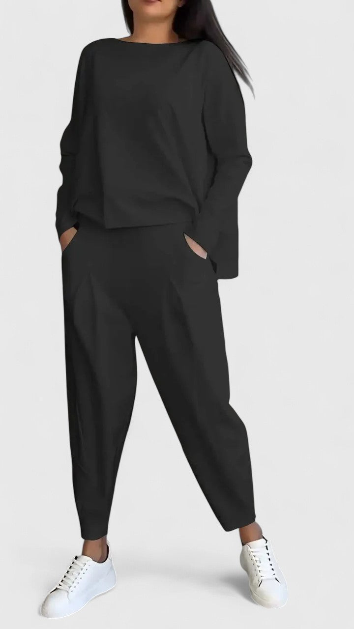 Muse and Valeur | Comfortable Two-Piece Set
