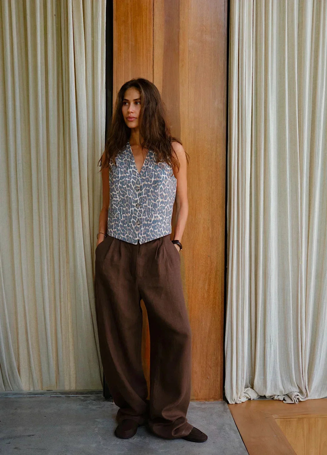 Muse & Valeur | Linen Wide-Leg Trousers for Women in Natural