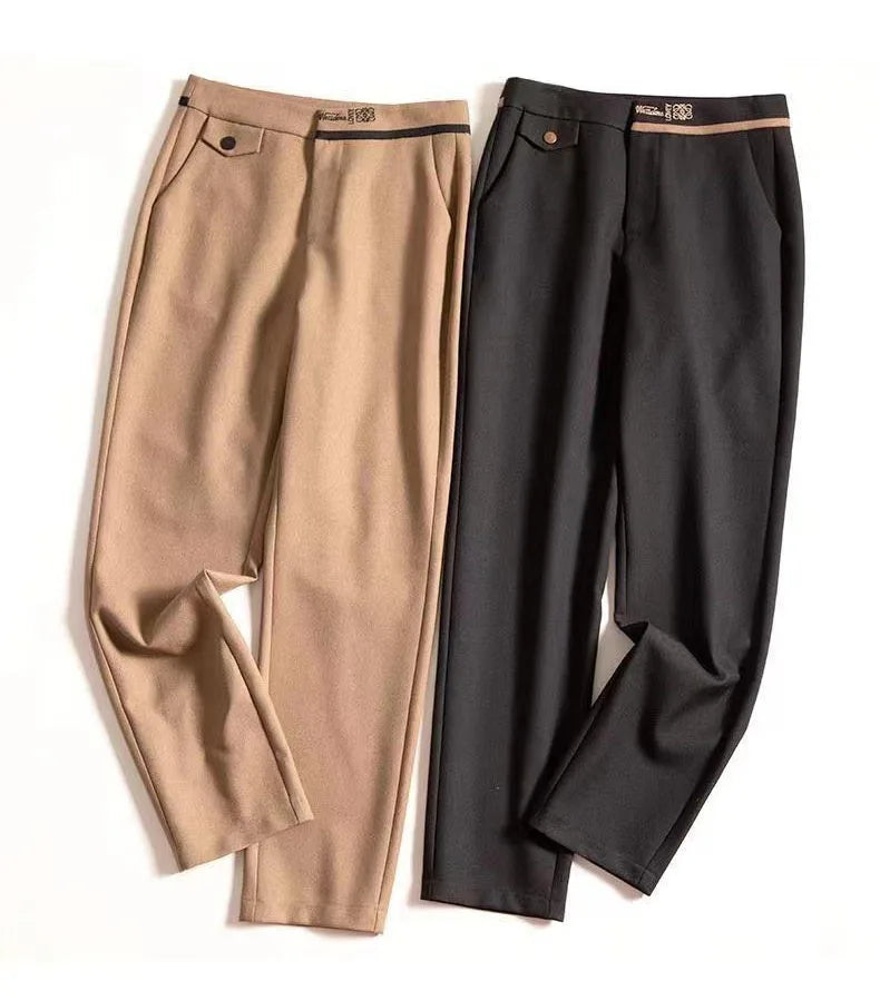 Muse & Valeur | Straight-Leg Trousers for Women in Black