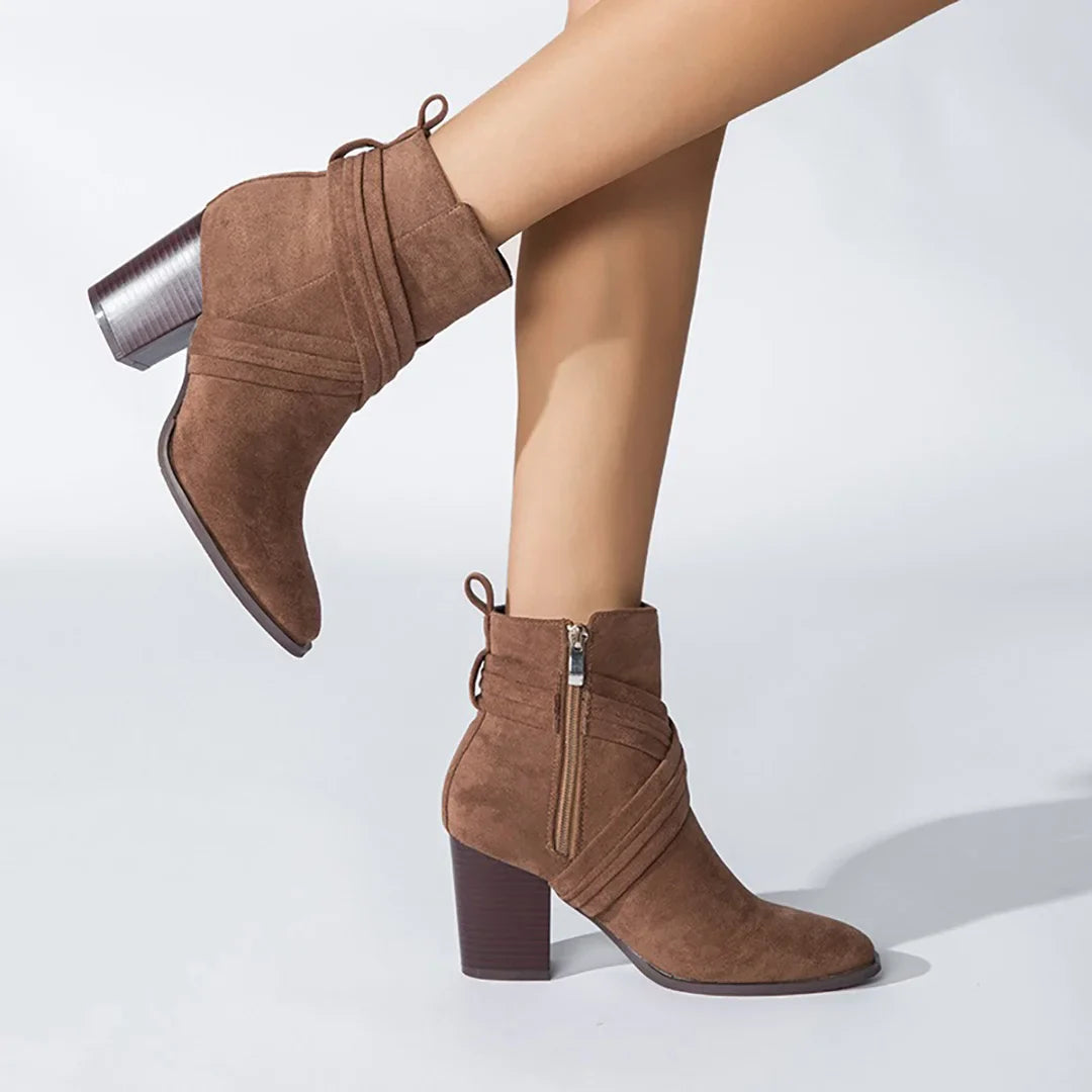 Muse & Valeur | Ankle Boots for Women in Black Leather
