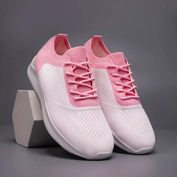 Muse & Valeur | Sneakers for Women in White Leather, Casual Fit