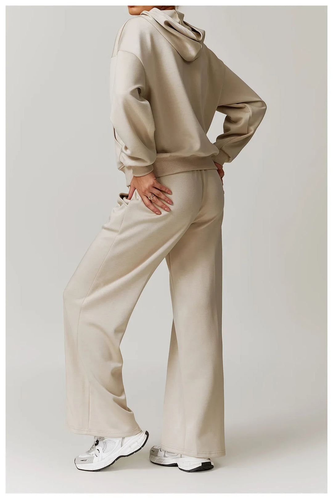 Muse & Valeur | High Rise Pant for Women in Black