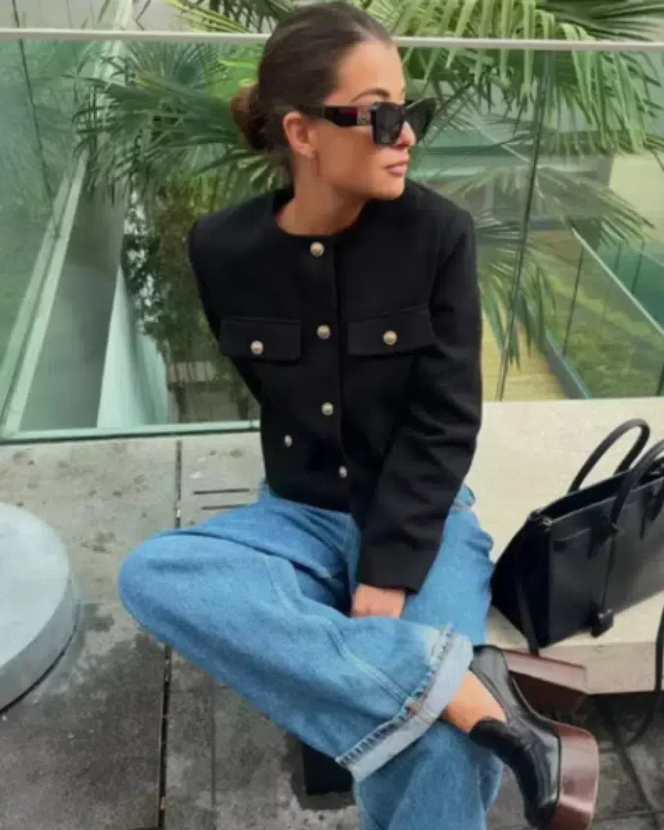 Muse and Valeur | Tailored Cut Blazer