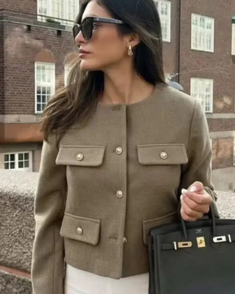Muse and Valeur | Tailored Cut Blazer
