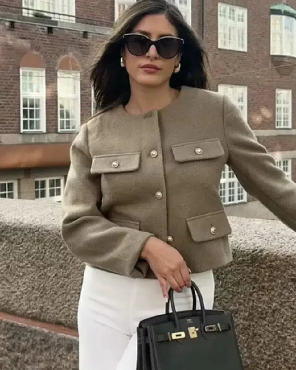 Muse and Valeur | Tailored Cut Blazer