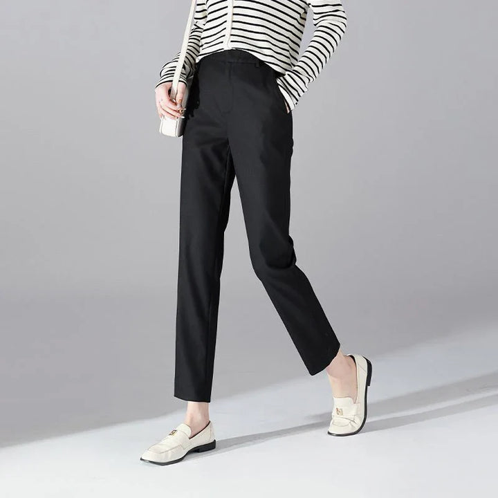 Muse & Valeur | High-Waist Trousers for Women in Elegant Fabric