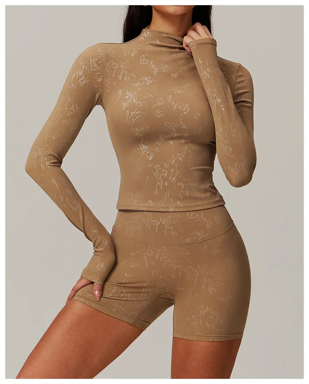 Muse and Valeur | Stretch Set
