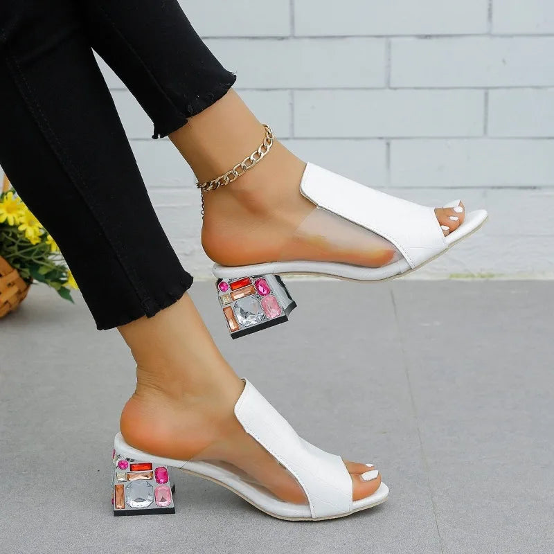 Muse & Valeur | Elegant Heels for Women in Black Leather