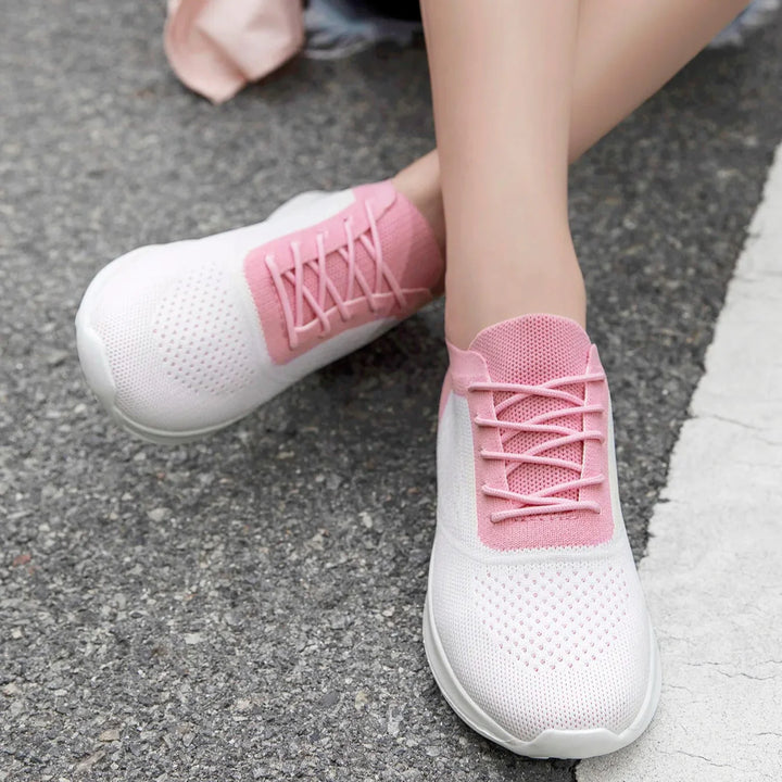 Muse & Valeur | Sneakers for Women in White Leather, Casual Fit