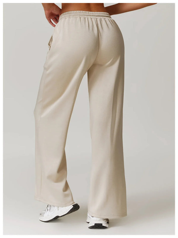 Muse & Valeur | High Rise Pant for Women in Black