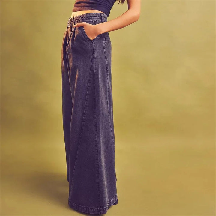 Muse & Valeur | Pleated Wide-Leg Jeans for Women in Denim Blue