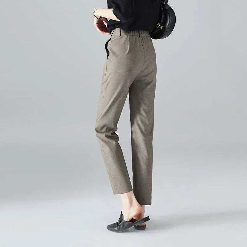 Muse & Valeur | High-Waist Trousers for Women in Elegant Fabric