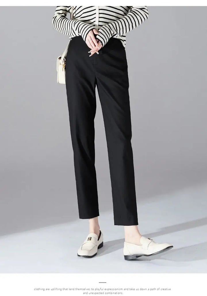 Muse & Valeur | High-Waist Trousers for Women in Elegant Fabric