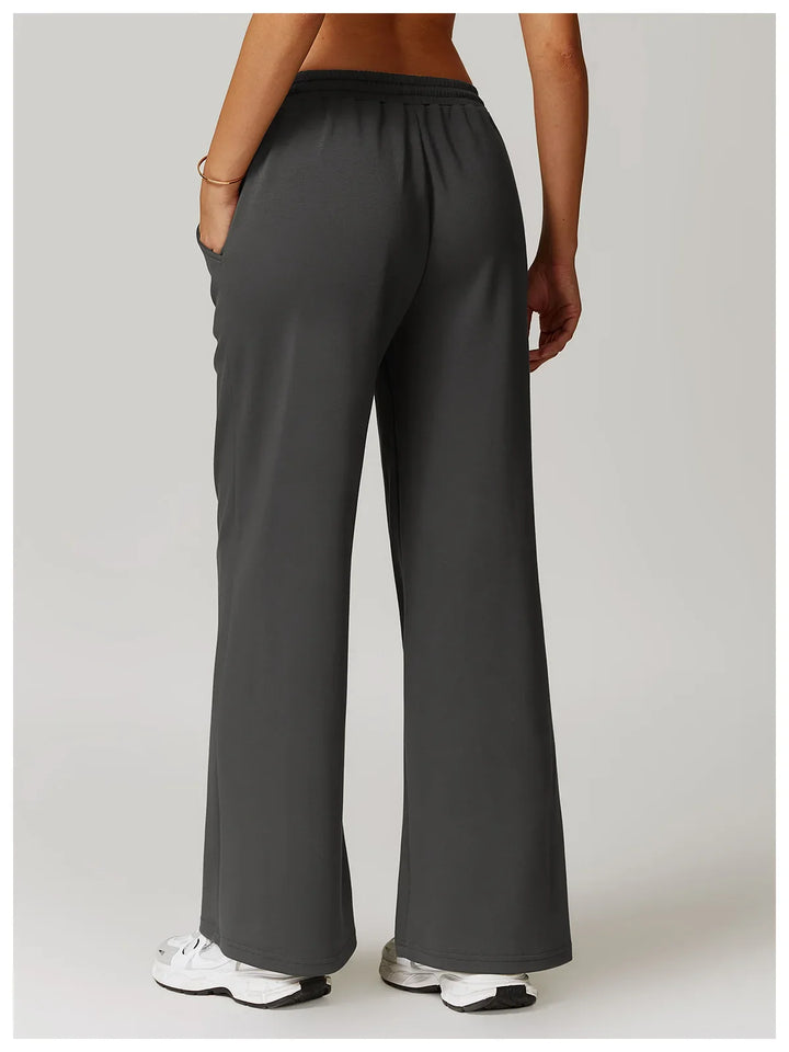 Muse & Valeur | High Rise Pant for Women in Black
