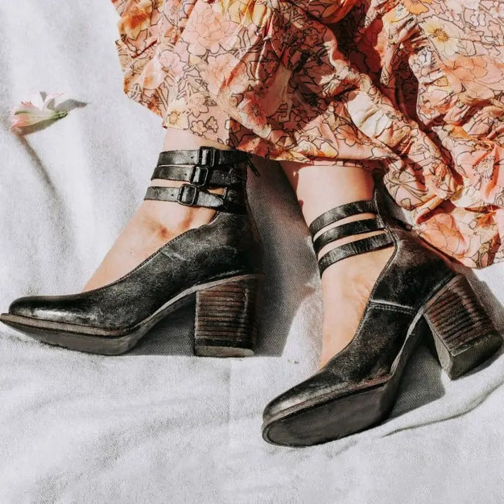 Muse & Valeur | Vintage Summer Heels for Women, Ankle Strap, Closed Toe