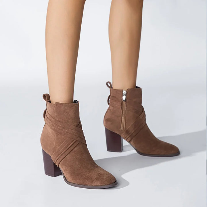 Muse & Valeur | Ankle Boots for Women in Black Leather
