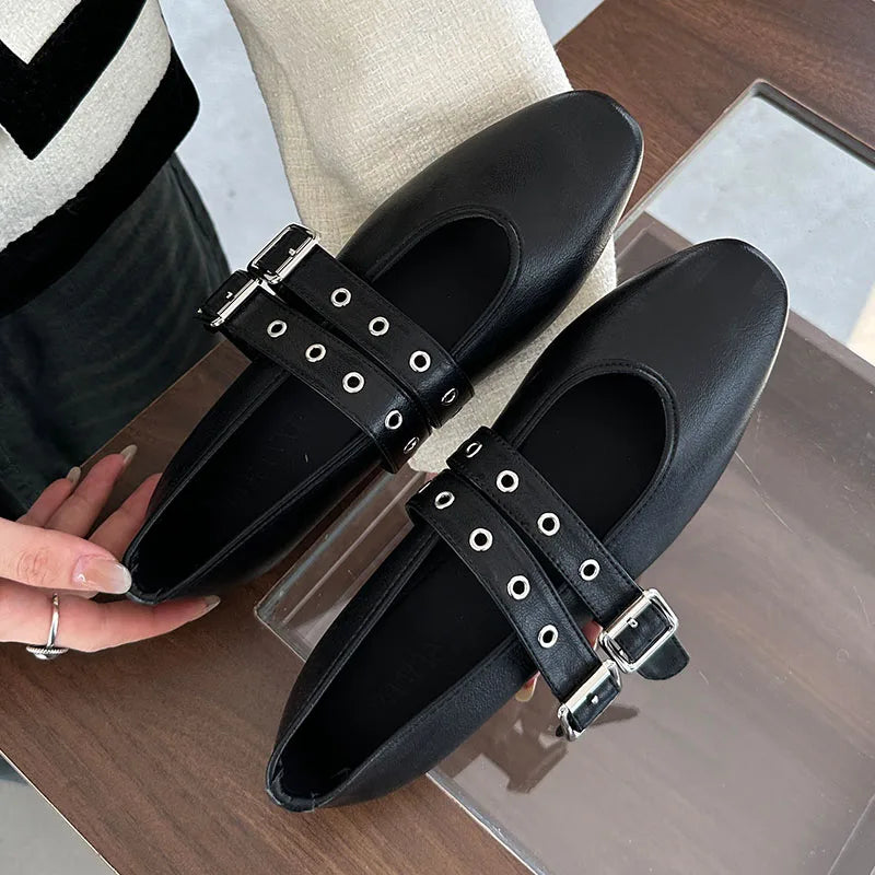 Muse & Valeur | Mary Jane Flats for Women in Black Leather
