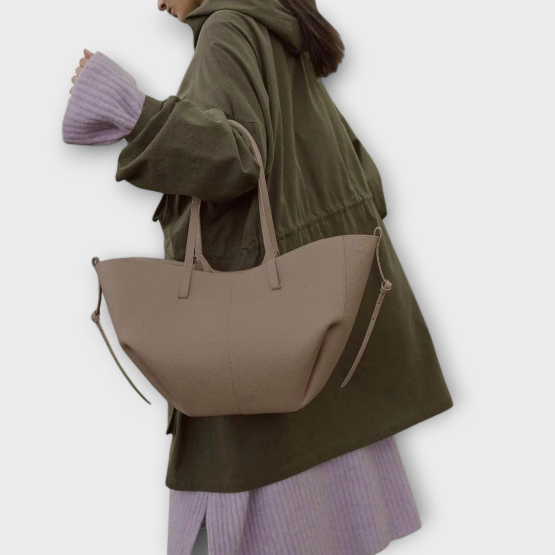 Muse and Valeur | Aura - Product Type