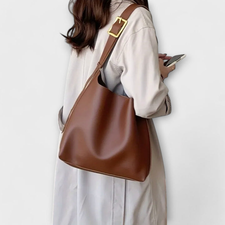 Muse and Valeur | Leather Shoulder Bag
