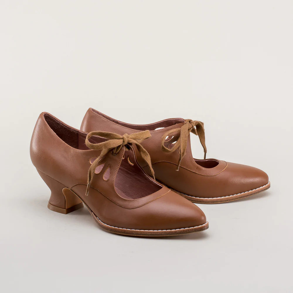 Muse & Valeur | High Heels for Women in Closed Toe Design