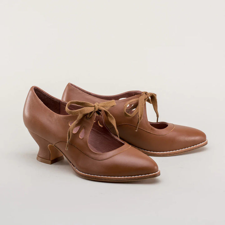 Muse & Valeur | High Heels for Women in Closed Toe Design