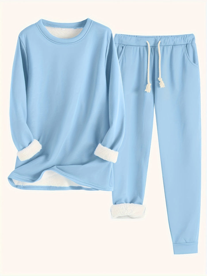 Muse and Valeur | Comfortable Set