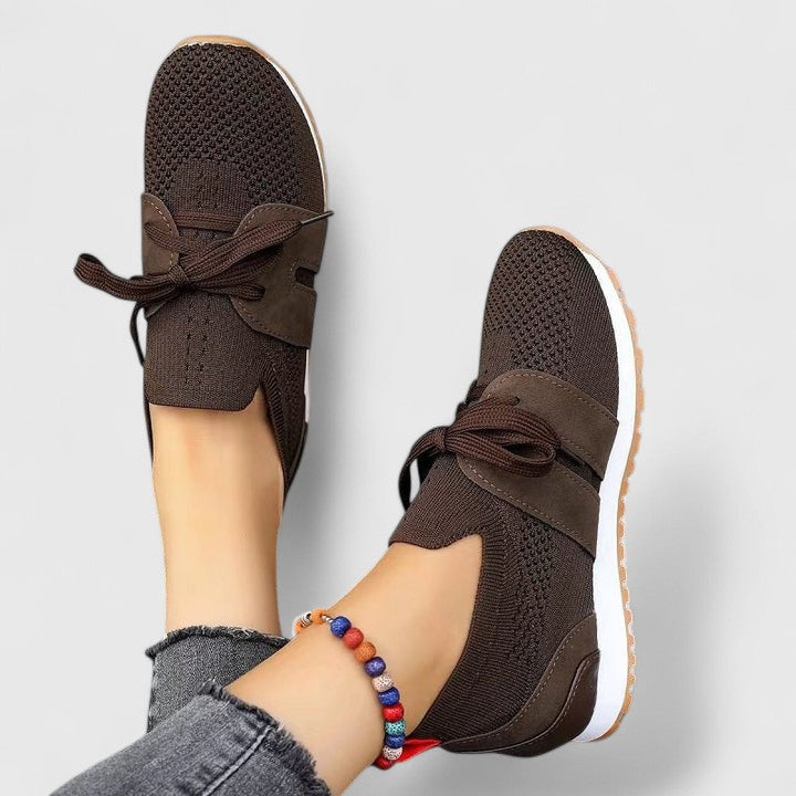 Muse and Valeur | Orthopedic Sneaker