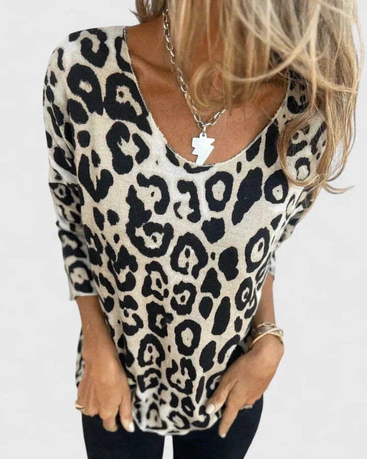 Muse and Valeur | Comfortable Top