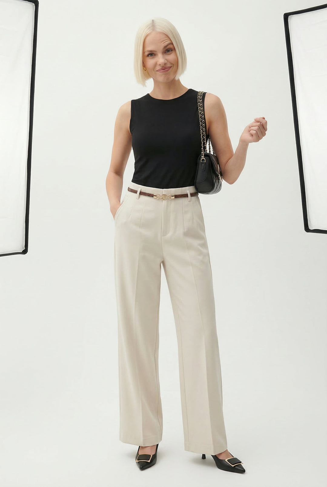 Muse & Valeur | Wide Leg Wool Trousers for Women in Black
