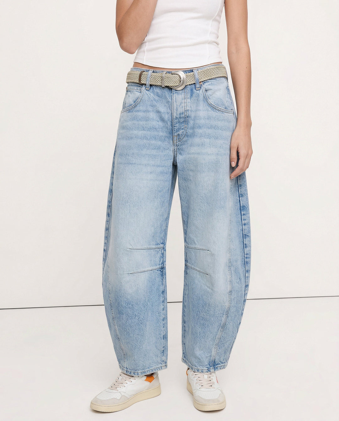 Muse & Valeur | Barrel-Leg Denim Jeans for Women