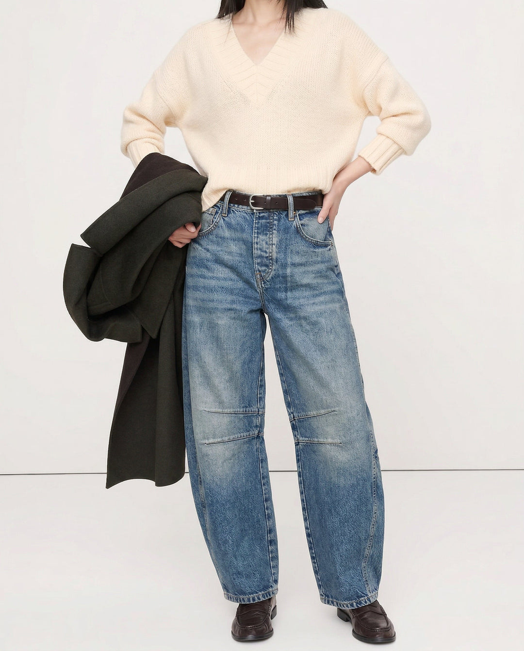 Muse & Valeur | Barrel-Leg Denim Jeans for Women
