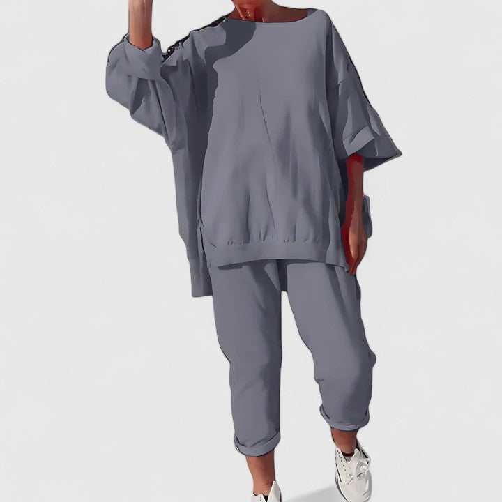Muse and Valeur | Comfortable Set