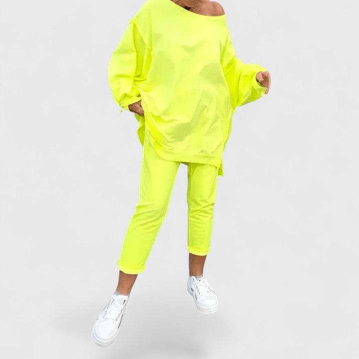 Muse and Valeur | Comfortable Set
