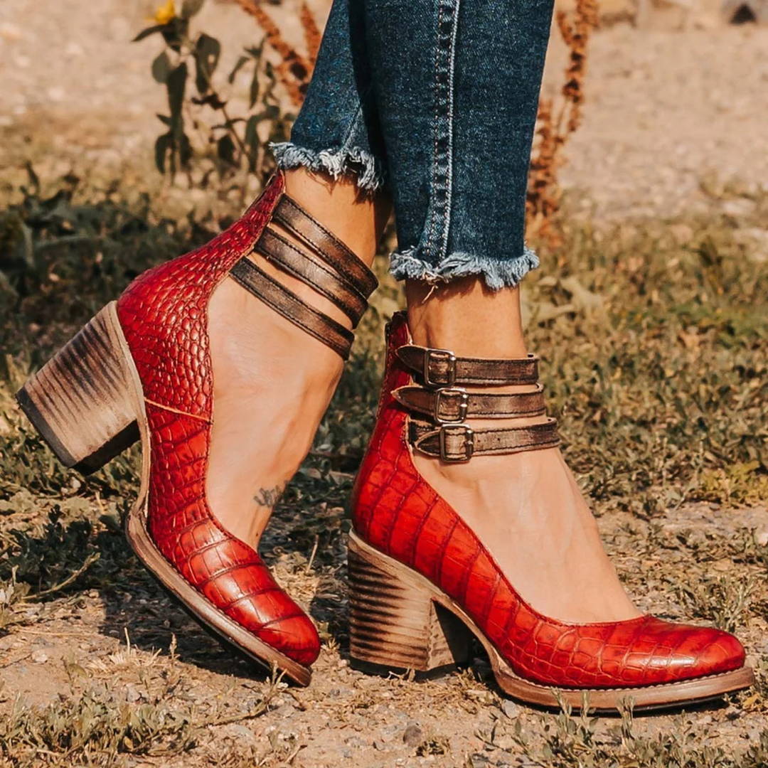 Muse and Valeur | Leather Strap Heels