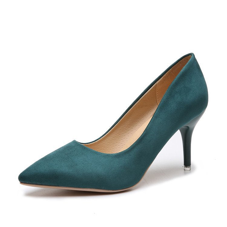 Muse & Valeur | Closed Toe Heels for Women in Black, Classic Style