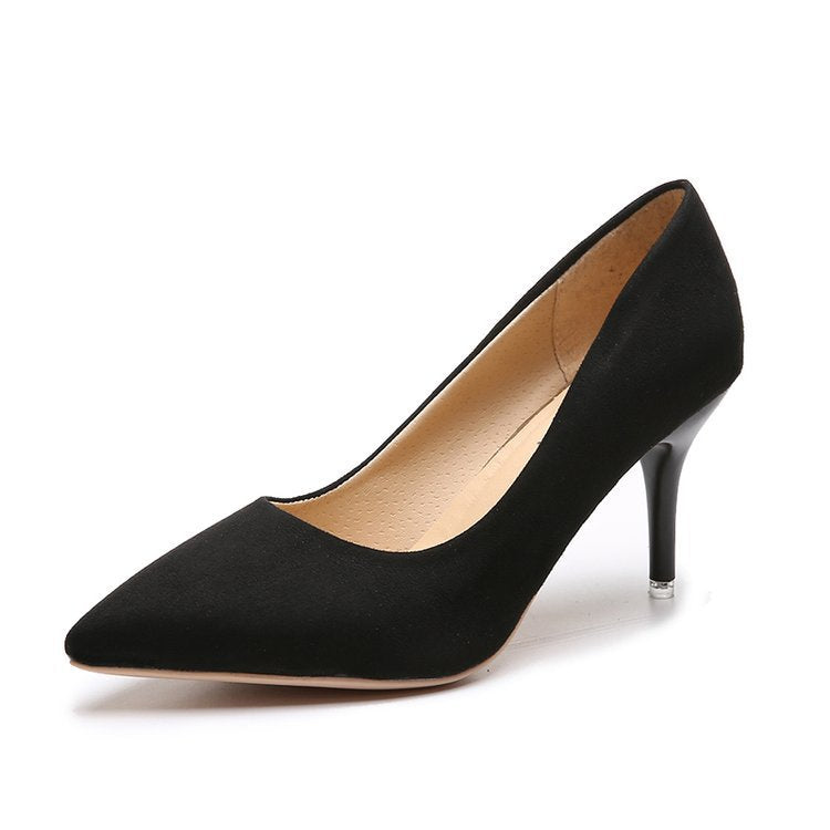 Muse & Valeur | Closed Toe Heels for Women in Black, Classic Style