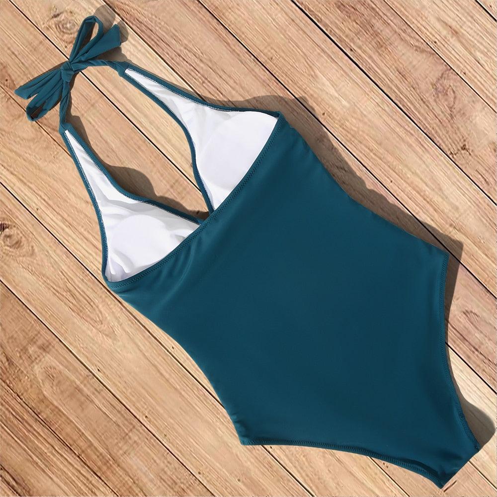 Muse & Valeur | Flattering Swimsuit for Women