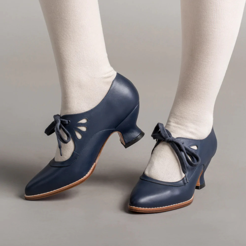 Muse & Valeur | High Heels for Women in Closed Toe Design